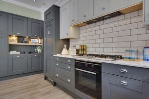 OP Lounge/Kitchen/Diner- click for photo gallery